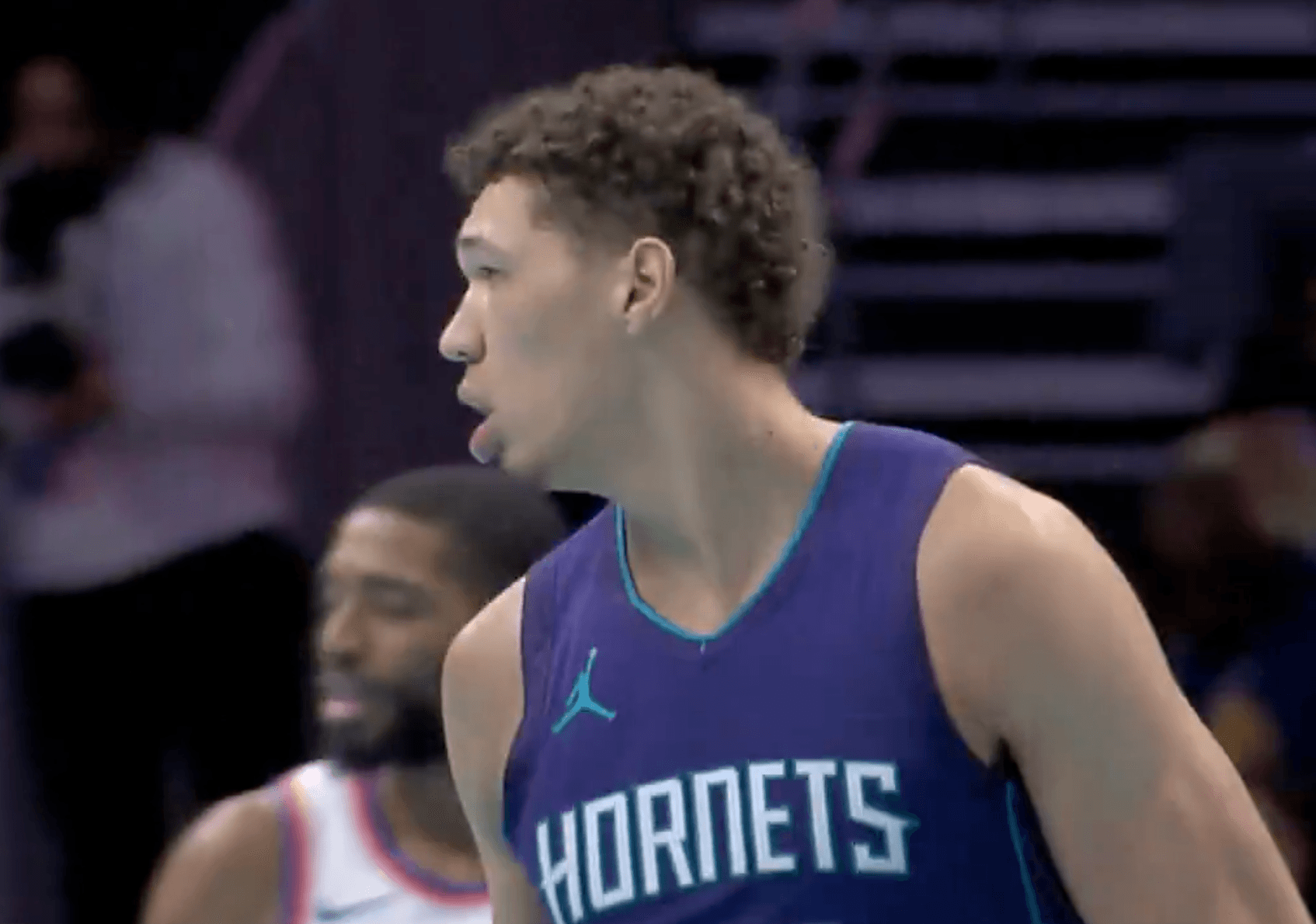 Première association dans le cinq pour Salaün et Diabaté avec les Charlotte Hornets