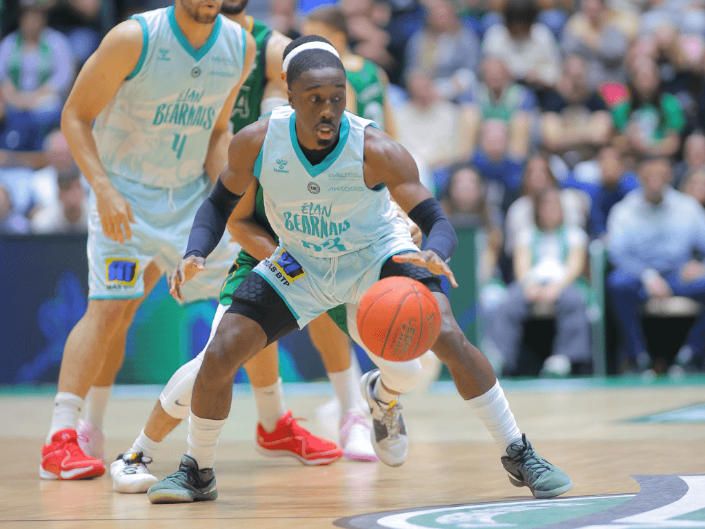 À peine parti de l’Élan Béarnais, Keshun Sherrill flambe déjà en Turquie