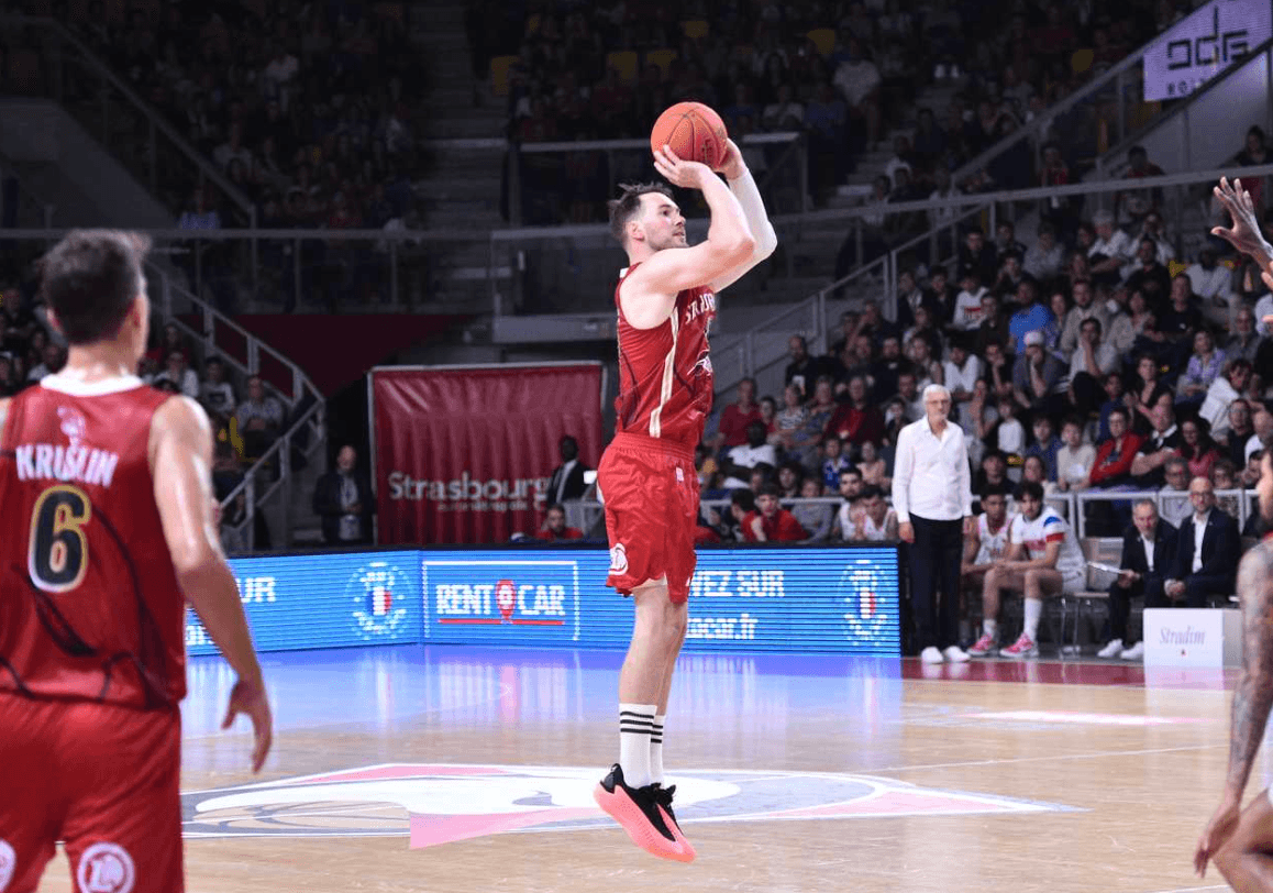 Hugo Invernizzi devient le 5e meilleur marqueur à 3-points de l’histoire de la Betclic ELITE