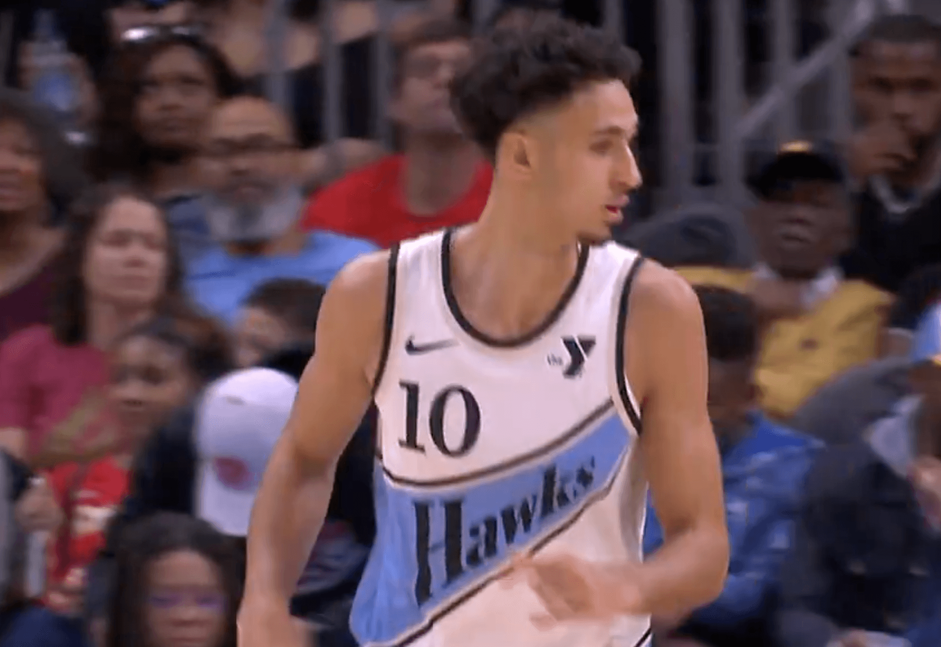 Risacher et les Hawks renversent Milwaukee, Coulibaly et les Wizards battus par le leader de la conférence Est