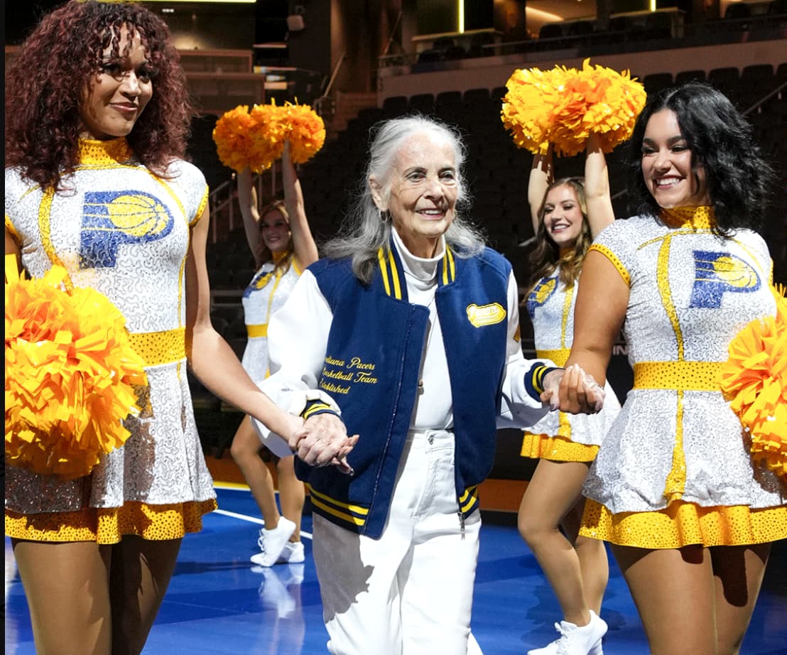 Elle a régné dans l’ombre des parquets NBA pendant 50 ans : la Première Dame des Pacers s’en est allée