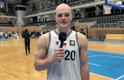 L'Allemand Emil Marshall découvre la France en rejoignant Val De Seine