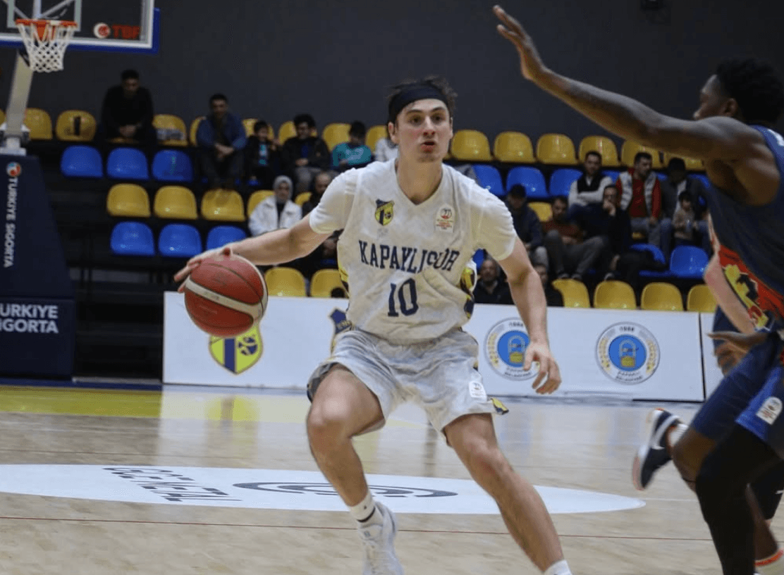 Pour tenter d’éviter une catastrophe individuelle, Chartres recrute un Américain