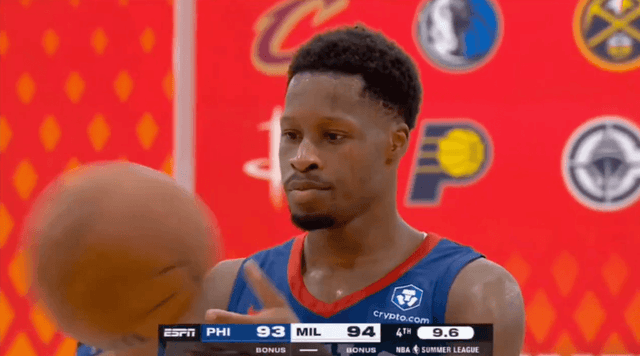 Une convocation chez les Bleus et un carton en Summer League NBA : le formidable samedi de Gérald Ayayi