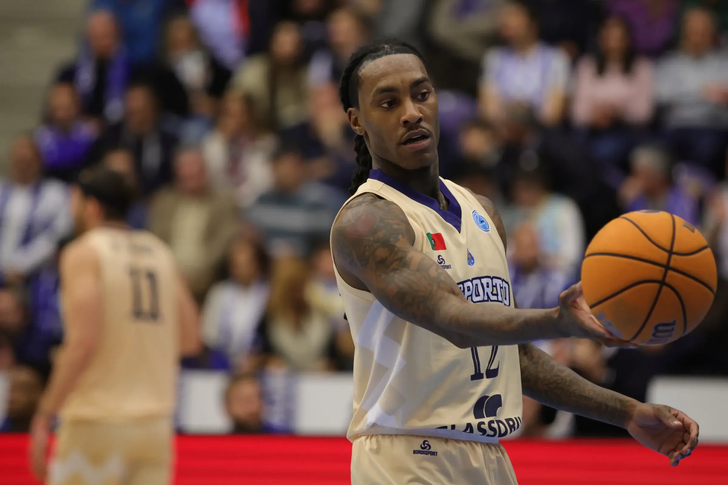 Saint-Quentin a Cat Barber dans le viseur pour remplacer Liam O’Reilly