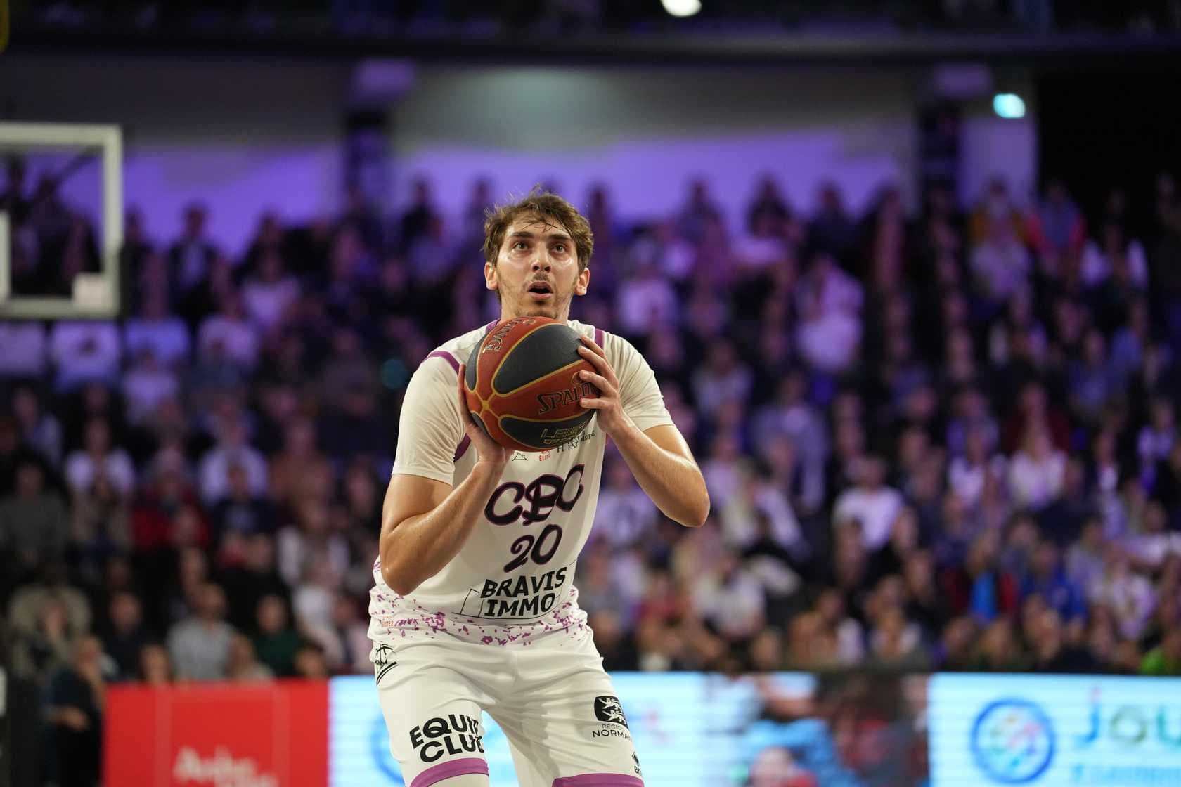 Malgré son contrat, Sofiane Briki ne fait pas partie du projet sportif de Caen