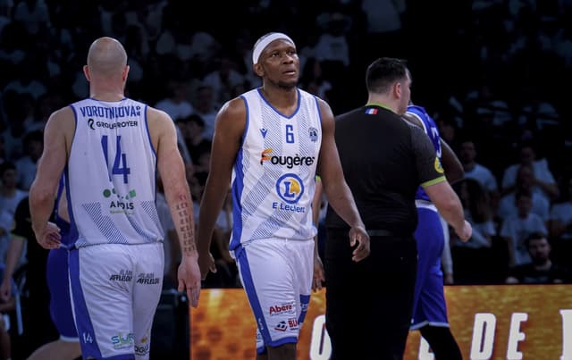 Cheick Soumaoro prolonge au Pays de Fougères Basket