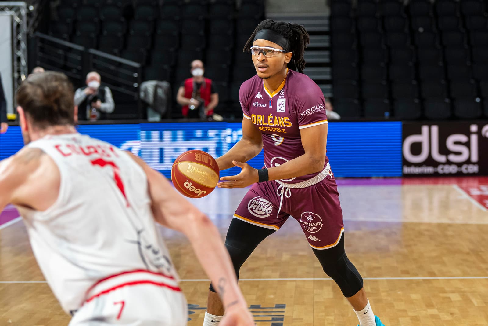 Monaco veut Chima Moneke mais la concurrence est rude