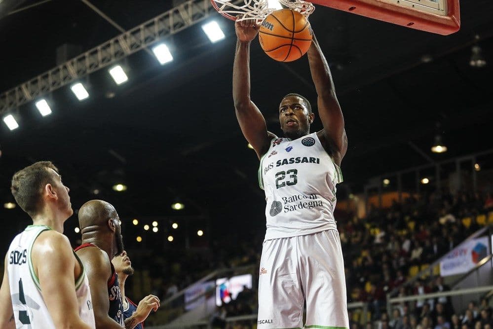 Cholet complète son effectif avec le pivot Dwight Coleby