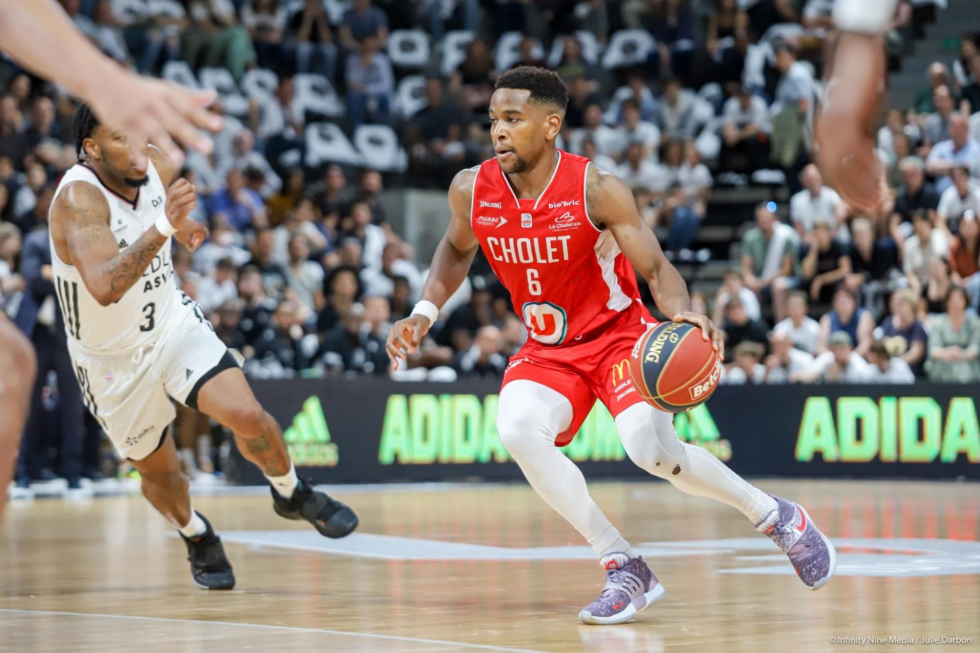 Cholet renverse une ASVEL désormais sous grosse pression