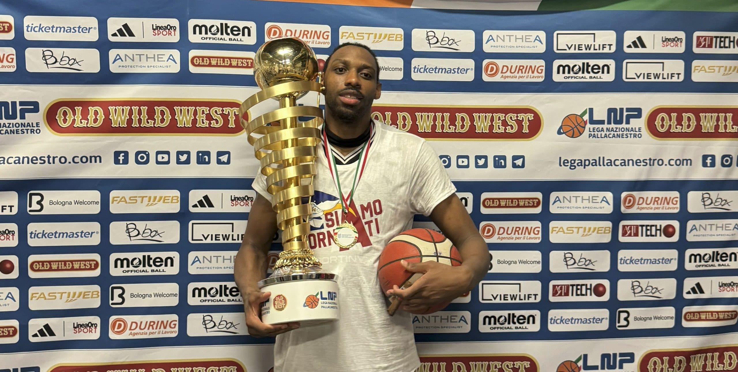 Chris Horton monte en Serie A avec Trapani