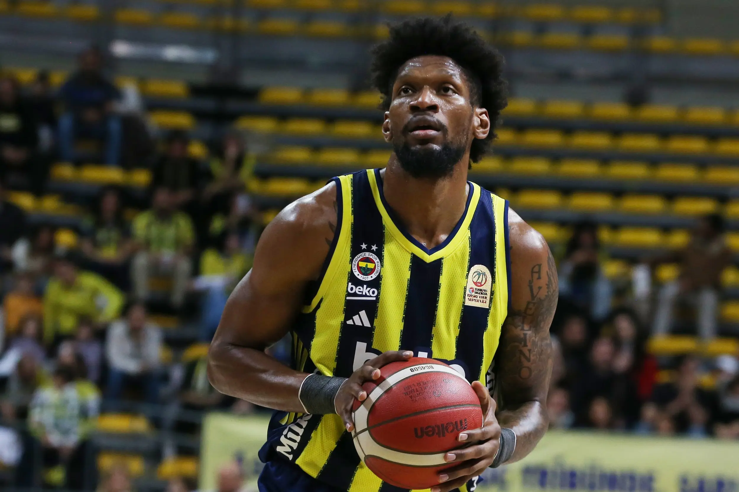 Énorme coup dur au Fenerbahçe, qui perd une recrue star sur blessure dix jours après son arrivée…