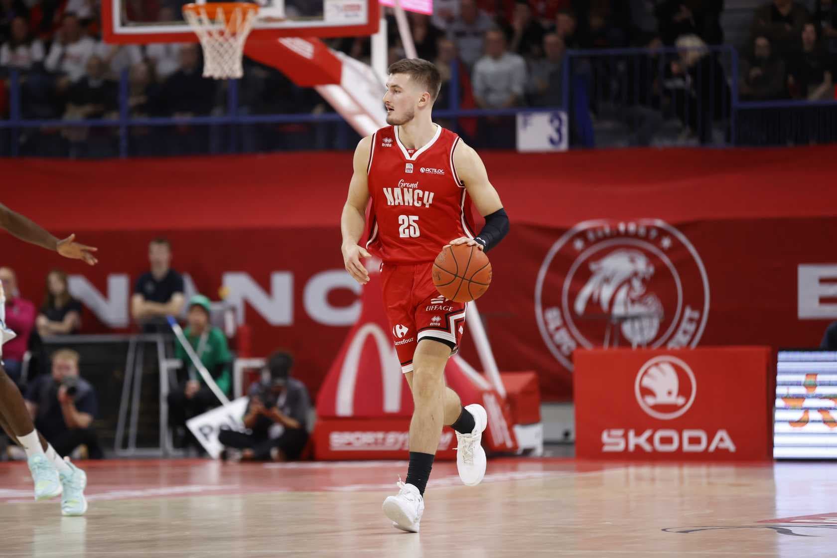 Clément Frisch bat son record de points en Betclic ÉLITE