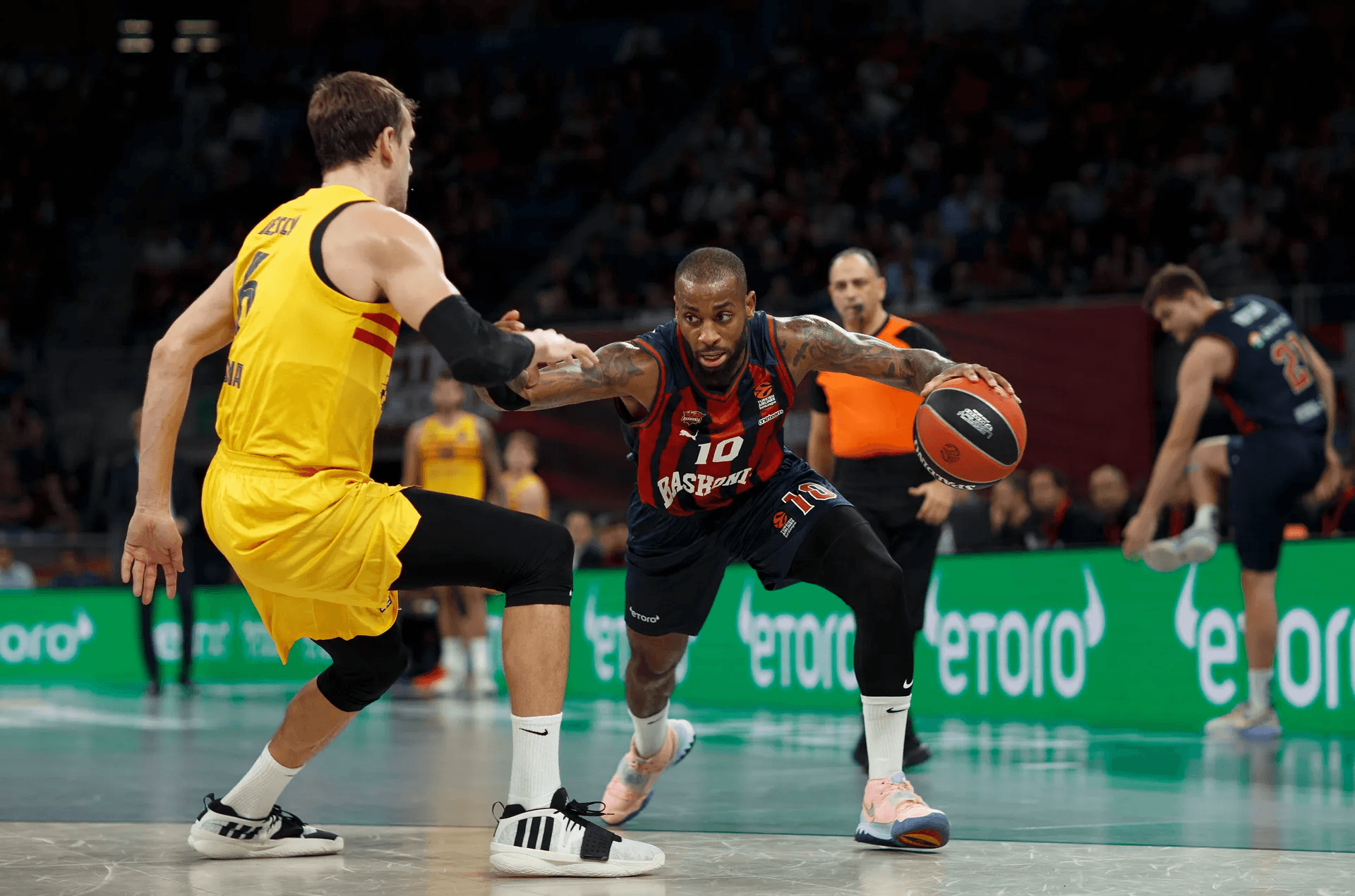 Un ancien joueur de la JL Bourg MVP de la 8e journée de l’EuroLeague