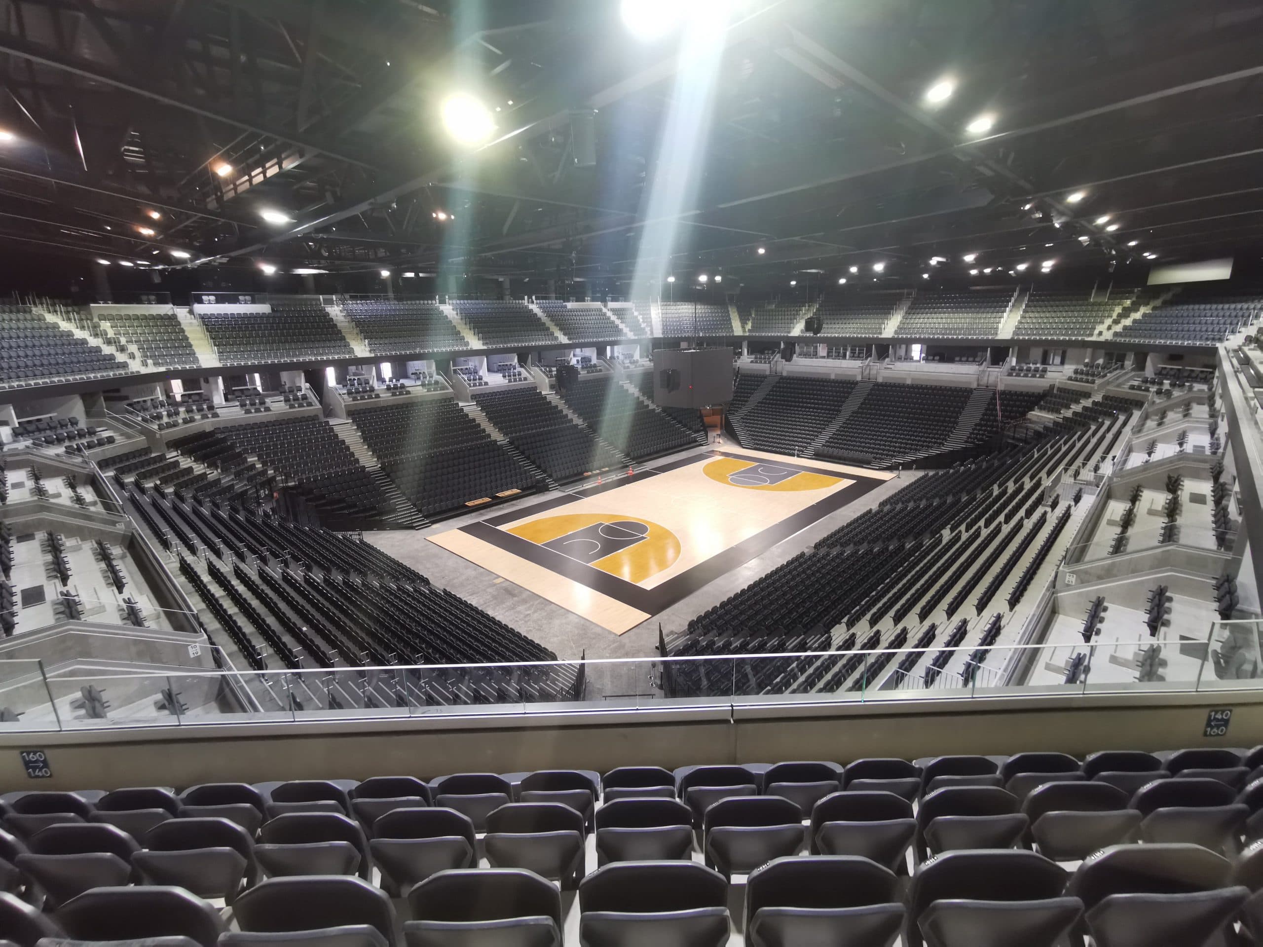 Orléans Métropole dément avoir acheté 3 000 places pour la première au CO’Met