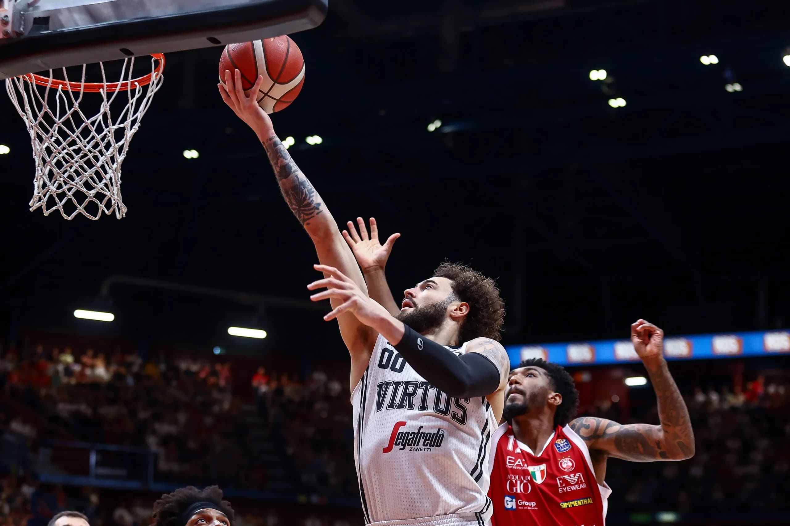 Isaïa Cordinier et la Virtus Bologne tout proches des finales en Italie