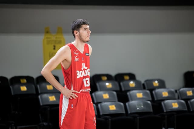Corentin Falcoz, MVP du championnat Espoirs, quitte la JL Bourg
