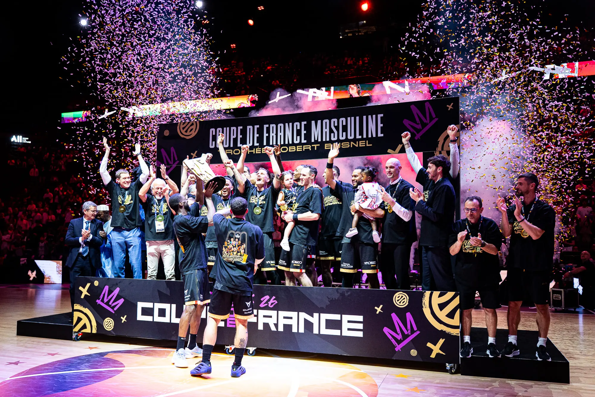 « Parfois, c’est surréel ce que nous devons accomplir » : Sergii Gladyr salue le caractère de champion de Monaco