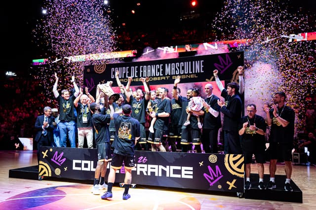 « Parfois, c’est surréel ce que nous devons accomplir » : Sergii Gladyr salue le caractère de champion de Monaco