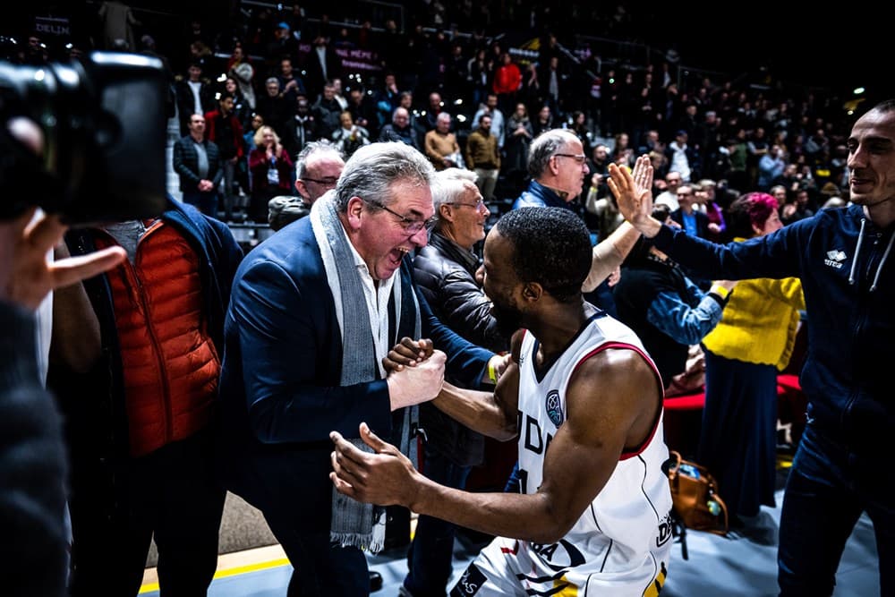 Dijon remporte la belle contre Peristeri et file au Last 16