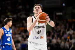 David Kramer change de club en EuroLeague