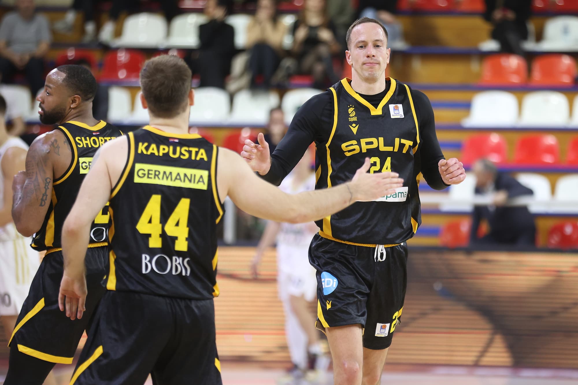 David Skara à Ljubljana pour partager le poste 4 en EuroCup avec Cameron Houindo