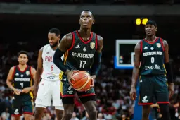 Dennis Schröder a guidé l'Allemagne vers la victoire contre la Pologne