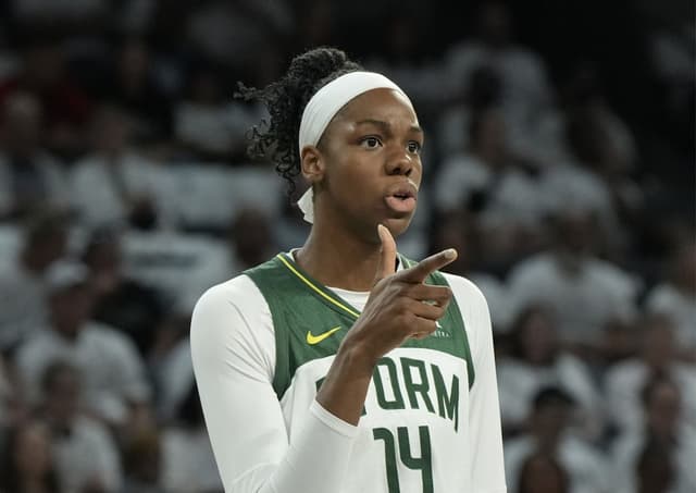 L’arrivée de Dominique Malonga en Turquie retardée, elle jouait la fin de saison WNBA blessée au poignet