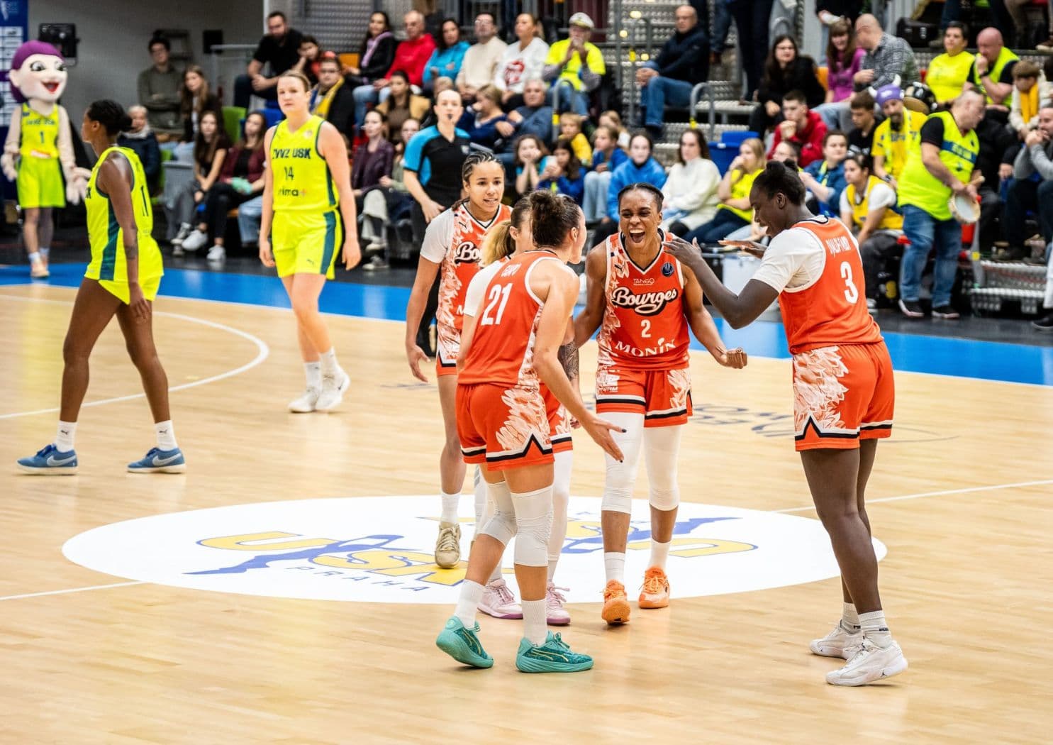 3/3 des clubs français, avec un fantastique +35 de Bourges chez les… championnes en titre !