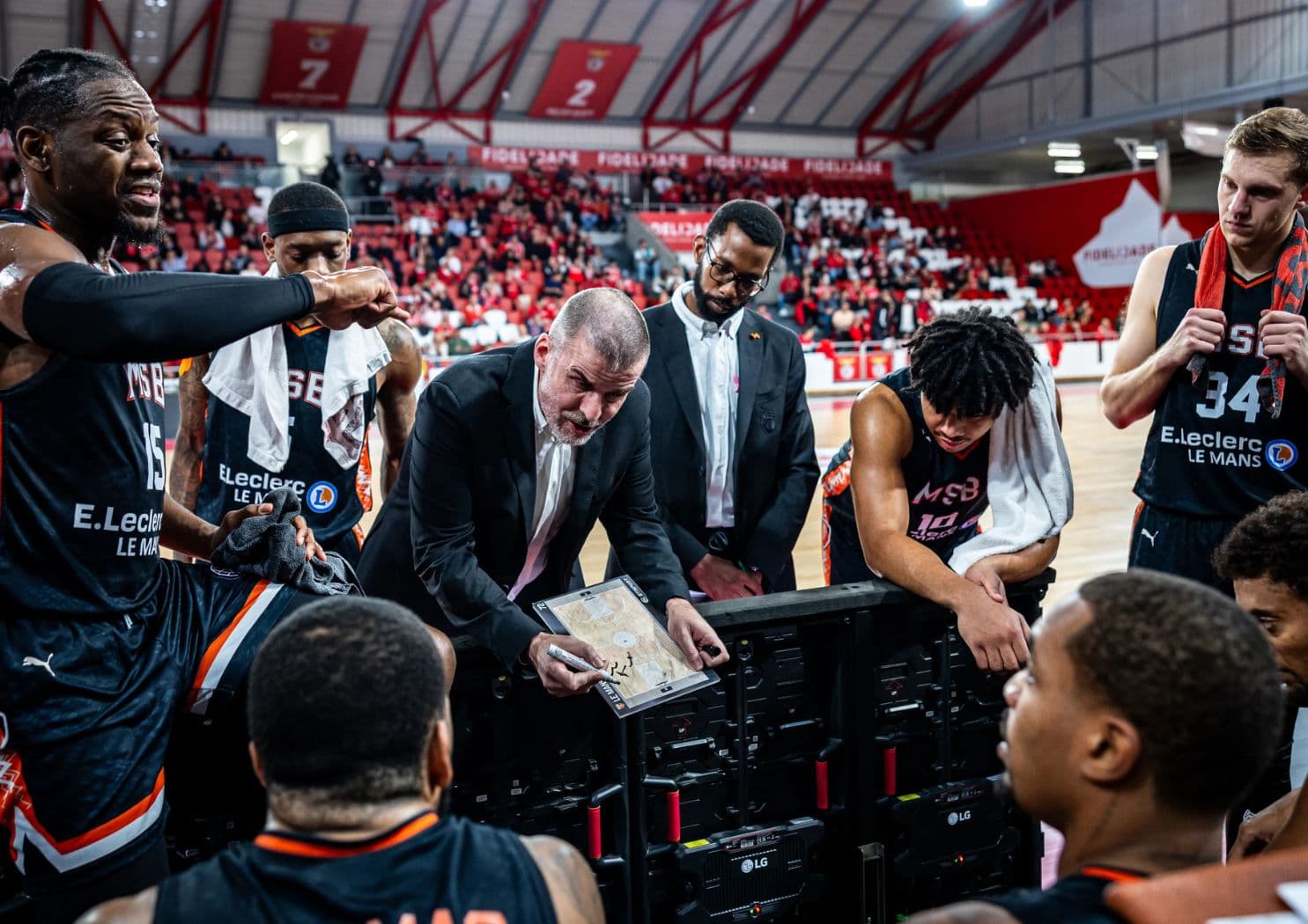 Le Mans à deux doigts de réussir un come-back chez le Benfica Lisbonne
