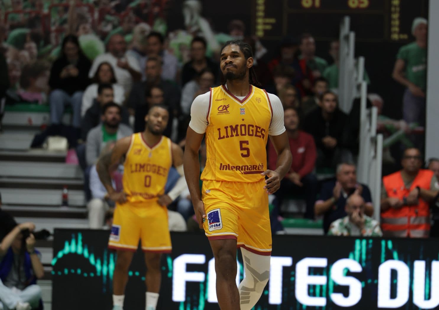 Limoges se déplacera à… six joueurs chez le Paris Basketball dimanche