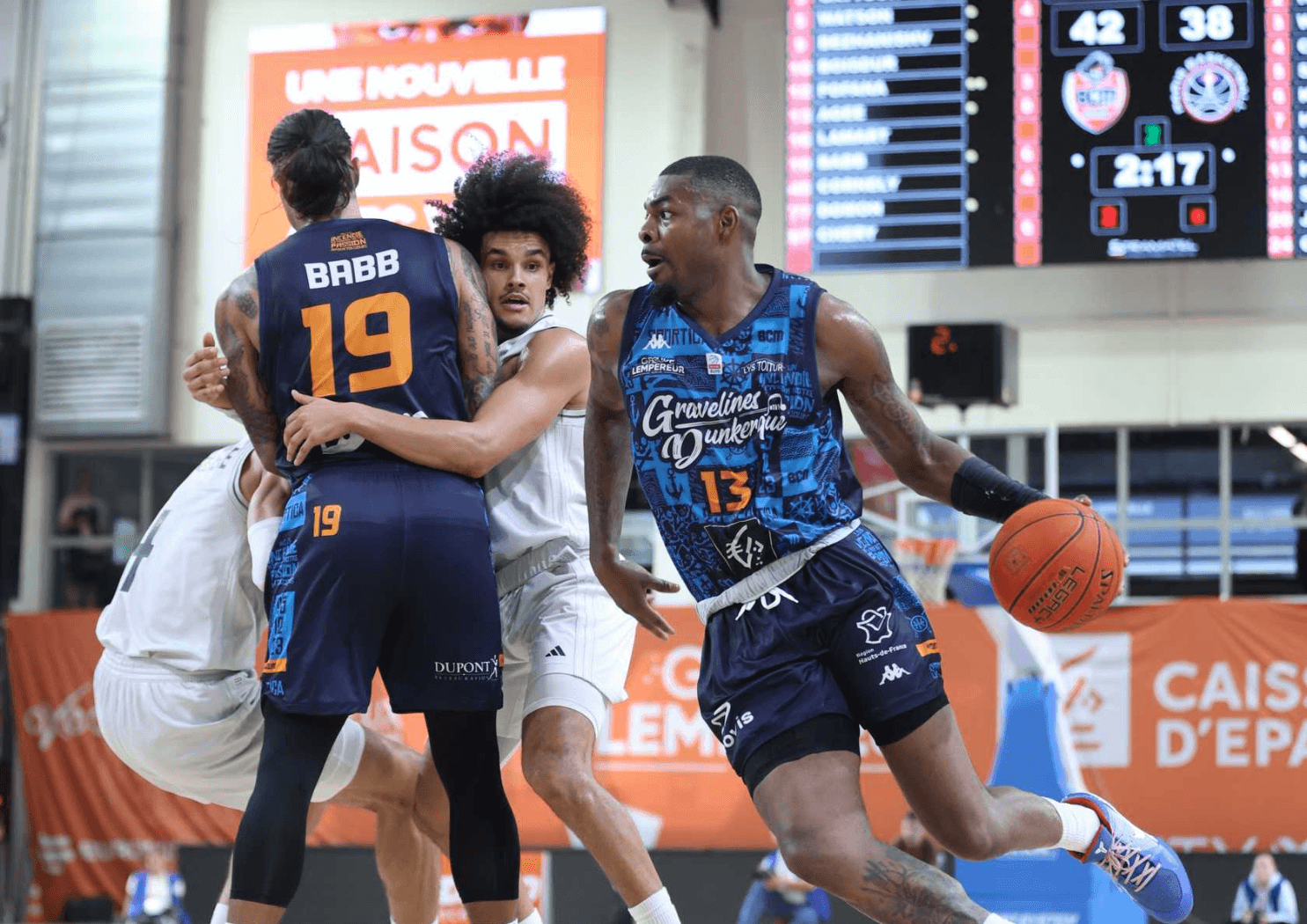 Gravelines-Dunkerque crée la surprise contre Paris, l’ASVEL et Limoges assurent à domicile