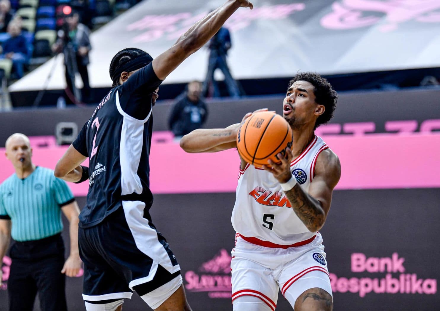 L’Élan Chalon est irrésistible en BCL : même menés de 21 points, ils parviennent à l’emporter !