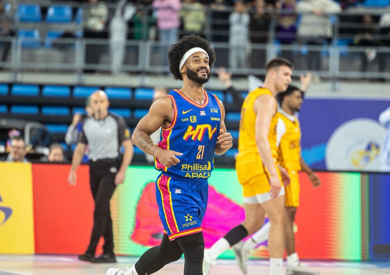 Blois et Roanne tombent à Châlons-Reims et Denain, Hyères-Toulon fait chuter le leader Orléans !