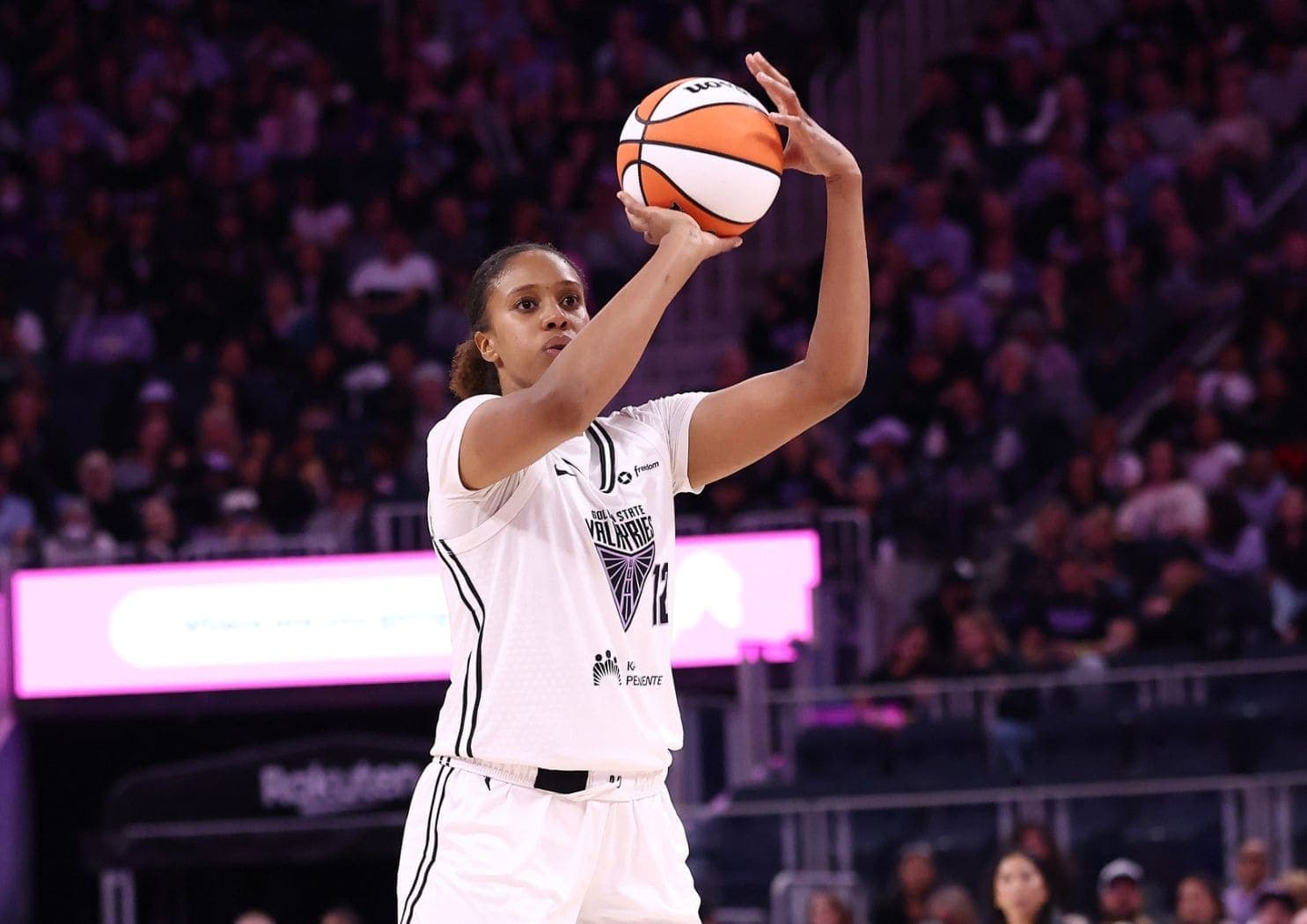 Janelle Salaün et Iliana Rupert s’illustrent à 3-points, Seattle renoue enfin avec la victoire