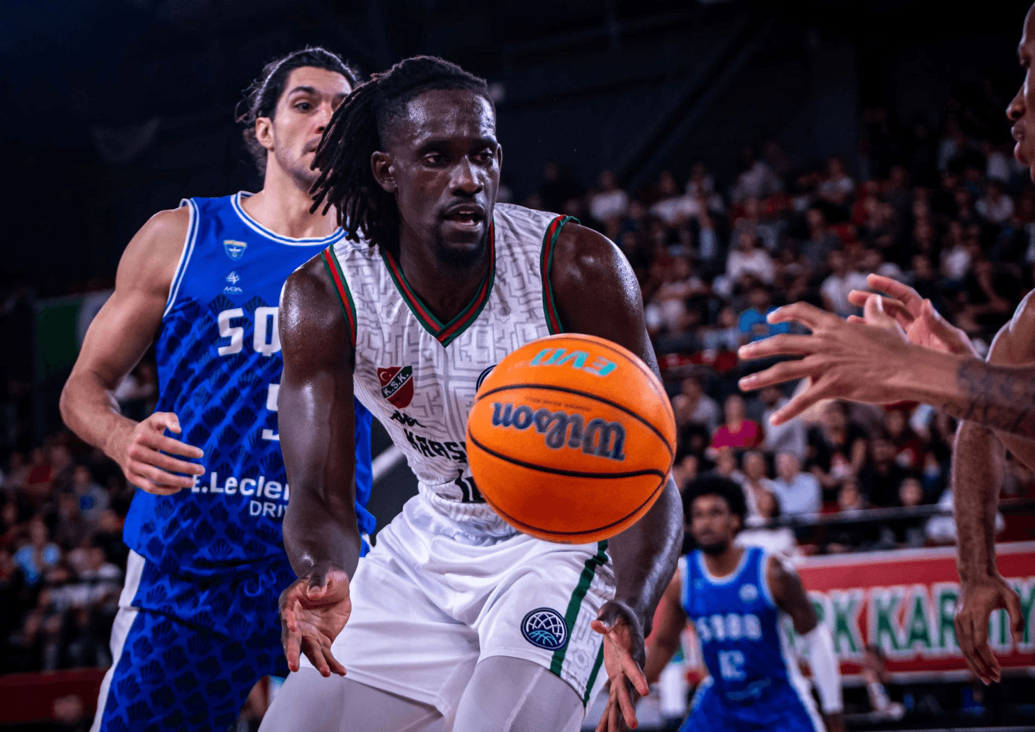 Jerry Boutsiele continue sa route à… Dubaï !