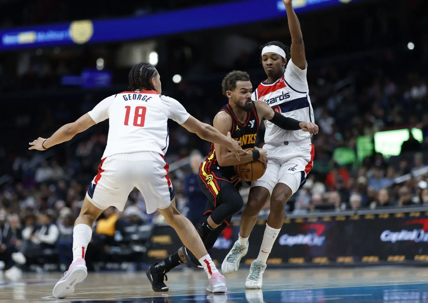 Trae Young imagine déjà des combinaisons fructueuses avec Alex Sarr et Bilal Coulibaly