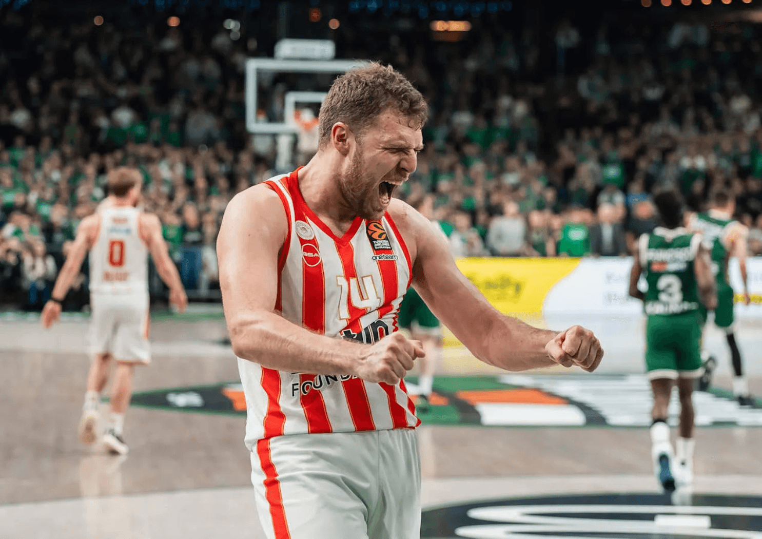 Sasha Vezenkov élu MVP du mois en EuroLeague et félicité par Evan Fournier
