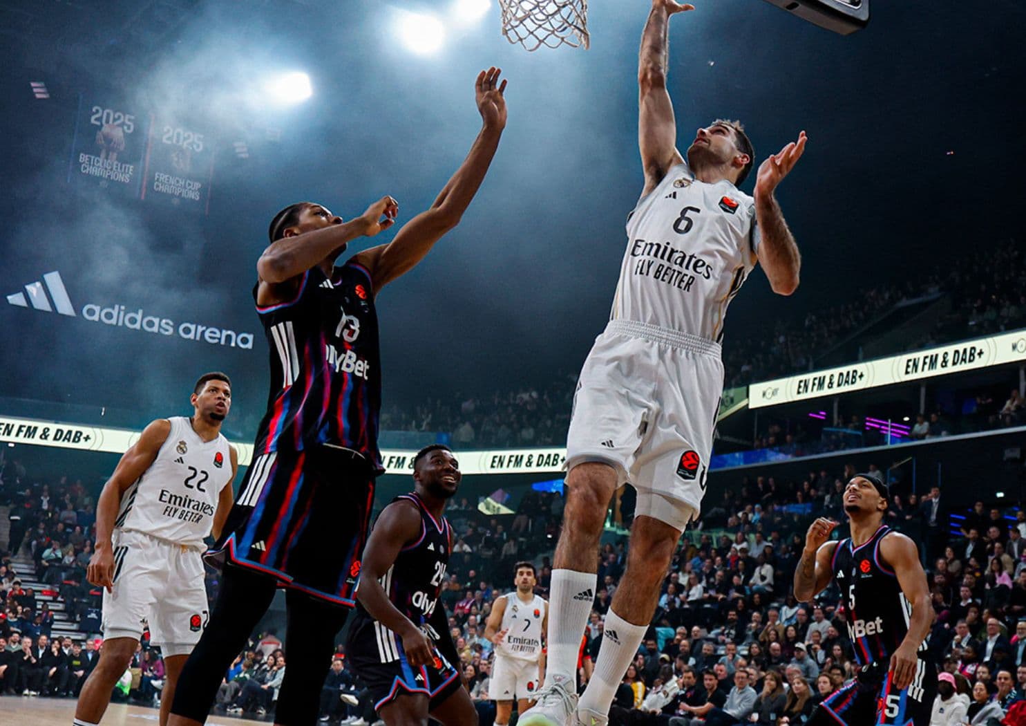 Plus belle victoire de la saison de Paris, première équipe à faire tomber le Real Madrid en 2026 !