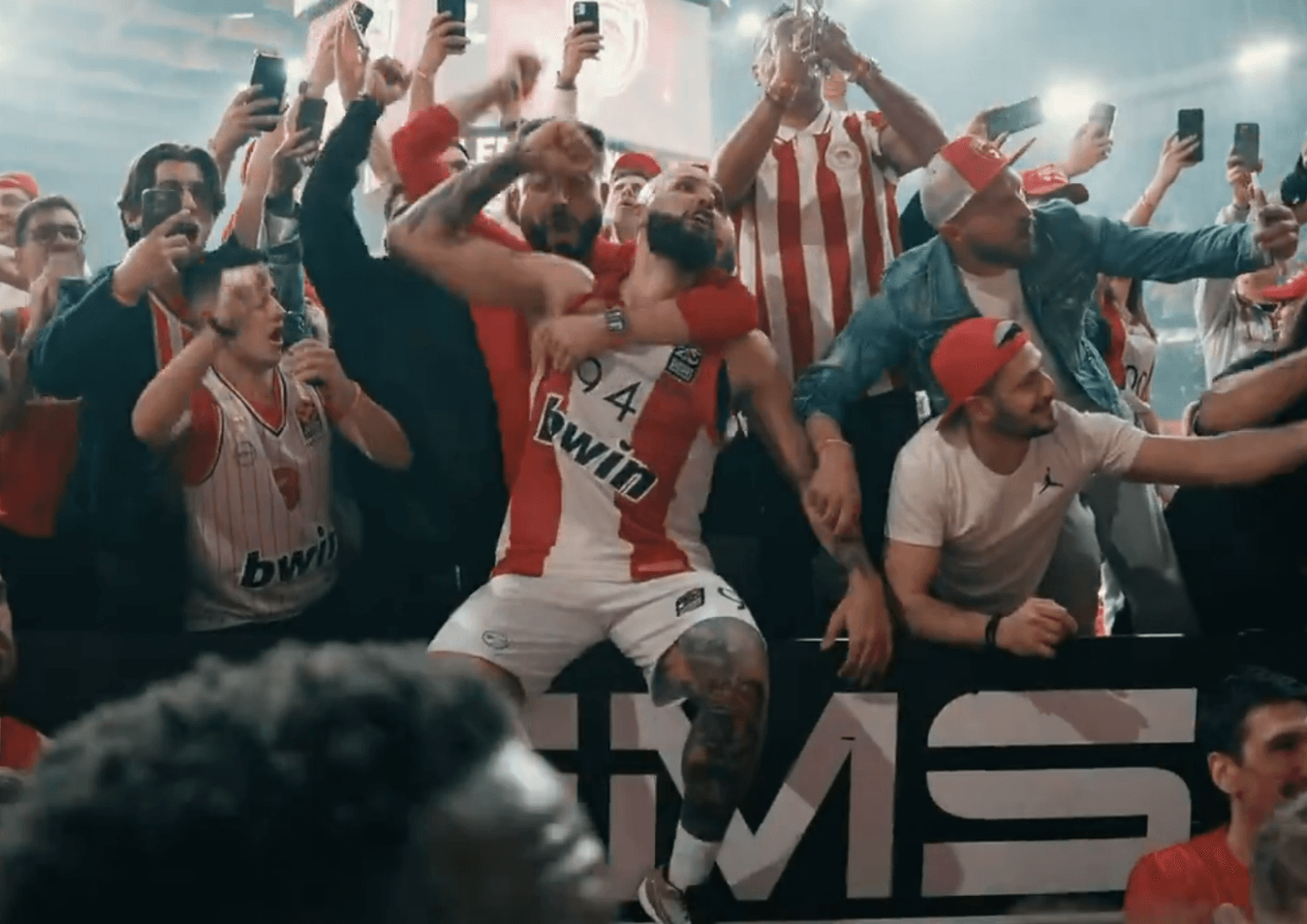 L’Olympiakos prend le 6e derby contre le Panathinaïkos malgré le non-match d’Evan Fournier