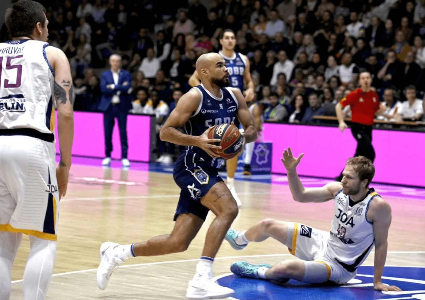 Un coup d’arrêt pour la JDA Dijon sur le parquet de Saint-Quentin