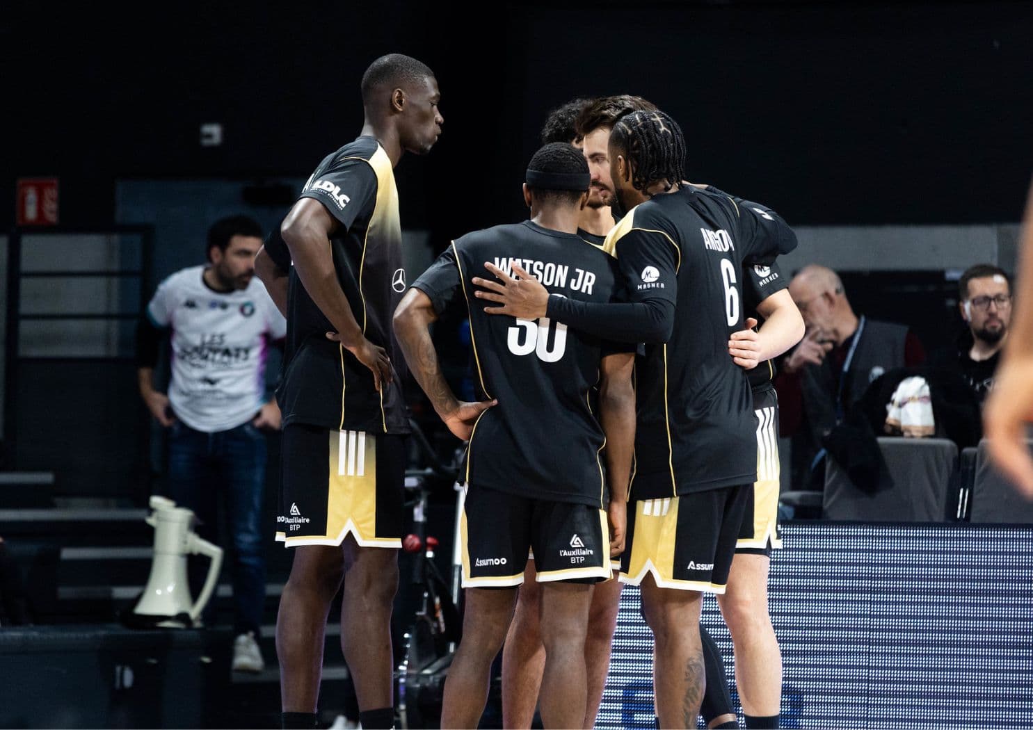 L’ASVEL s’incline au combat contre le Maccabi Tel-Aviv et perd Glynn Watson