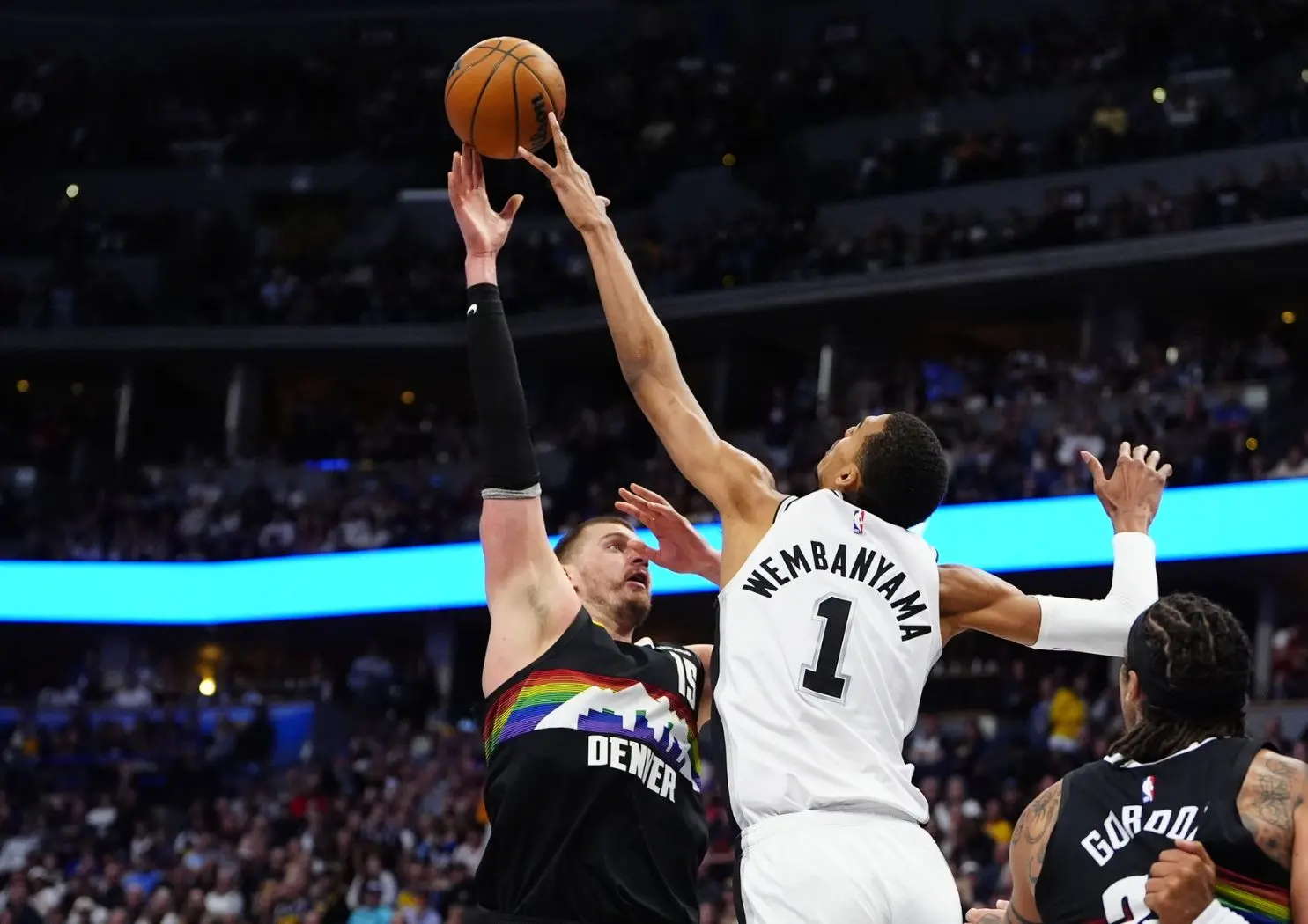 Nikola Jokic sur Wembanyama : « Il est probablement le joueur le plus unique à avoir jamais pratiqué ce sport »