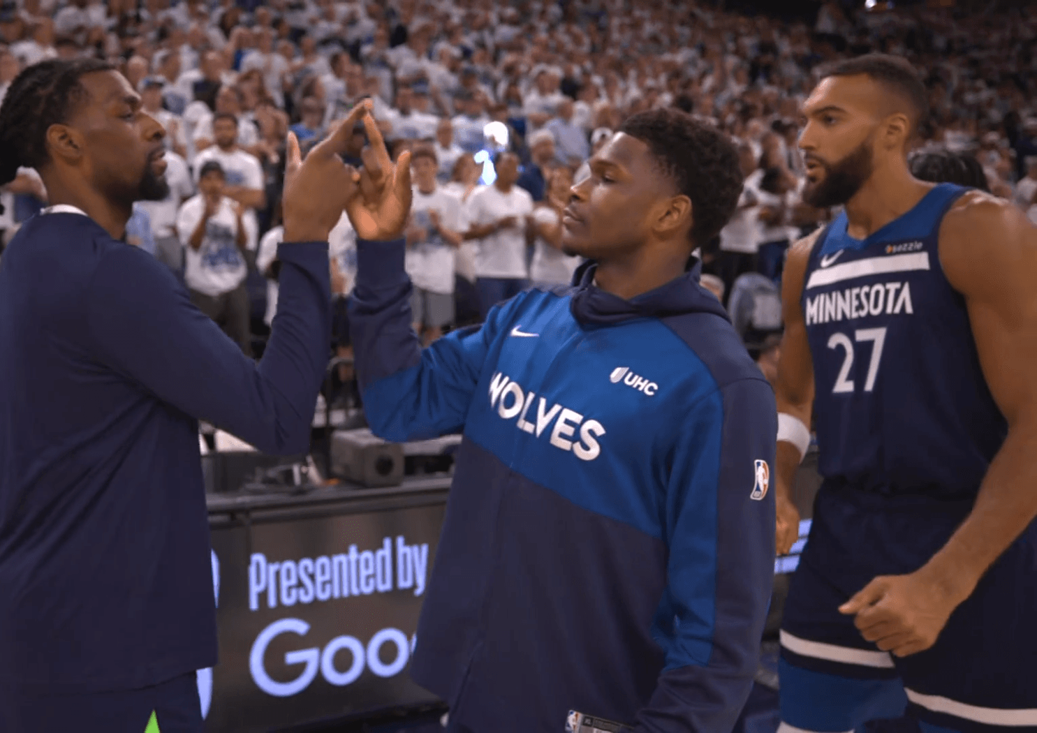 Les Wolves de Gobert relèvent la tête en infligeant 42 points au Thunder, et remontent à 2-1