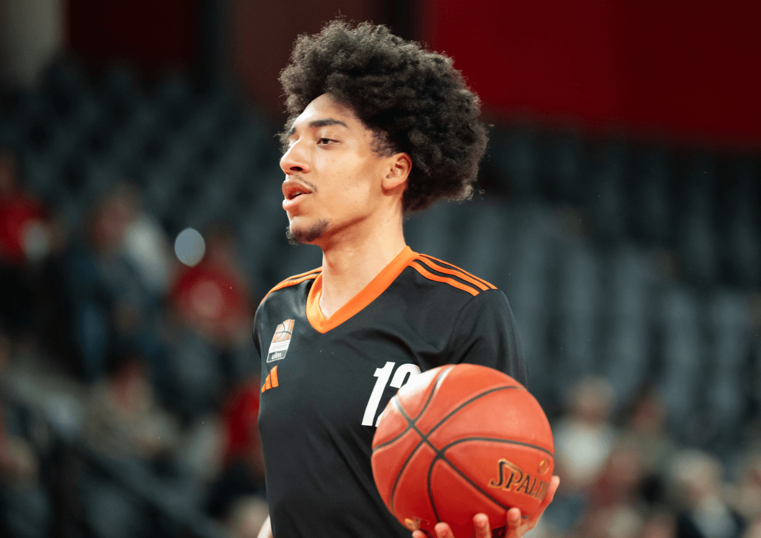 Énorme match de playoffs de Noa Essengue, toujours plus dominant avec Ulm