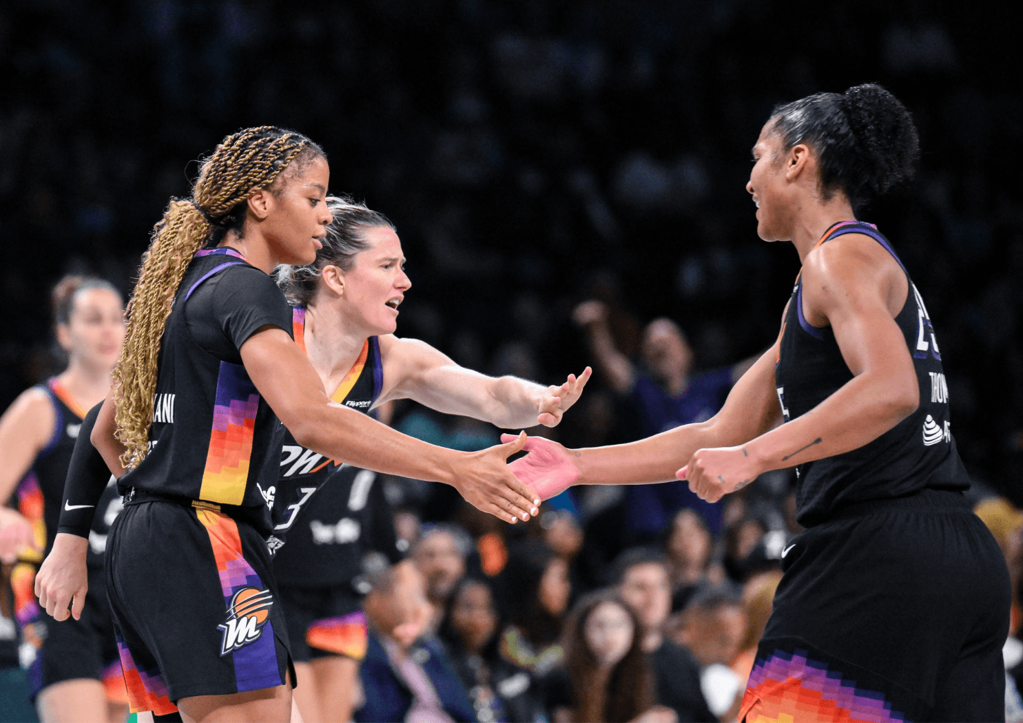 Monique Akoa-Makani et le Phoenix Mercury en pleine forme