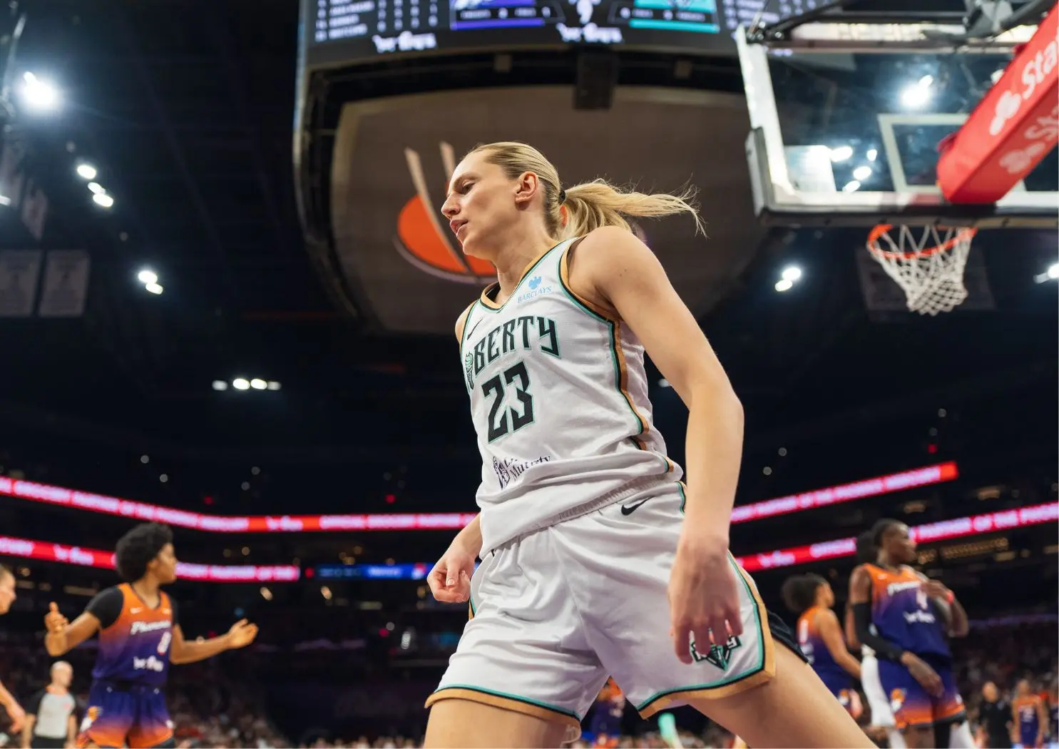 Fin des spéculations : Marine Johannès officiellement de retour à New-York !