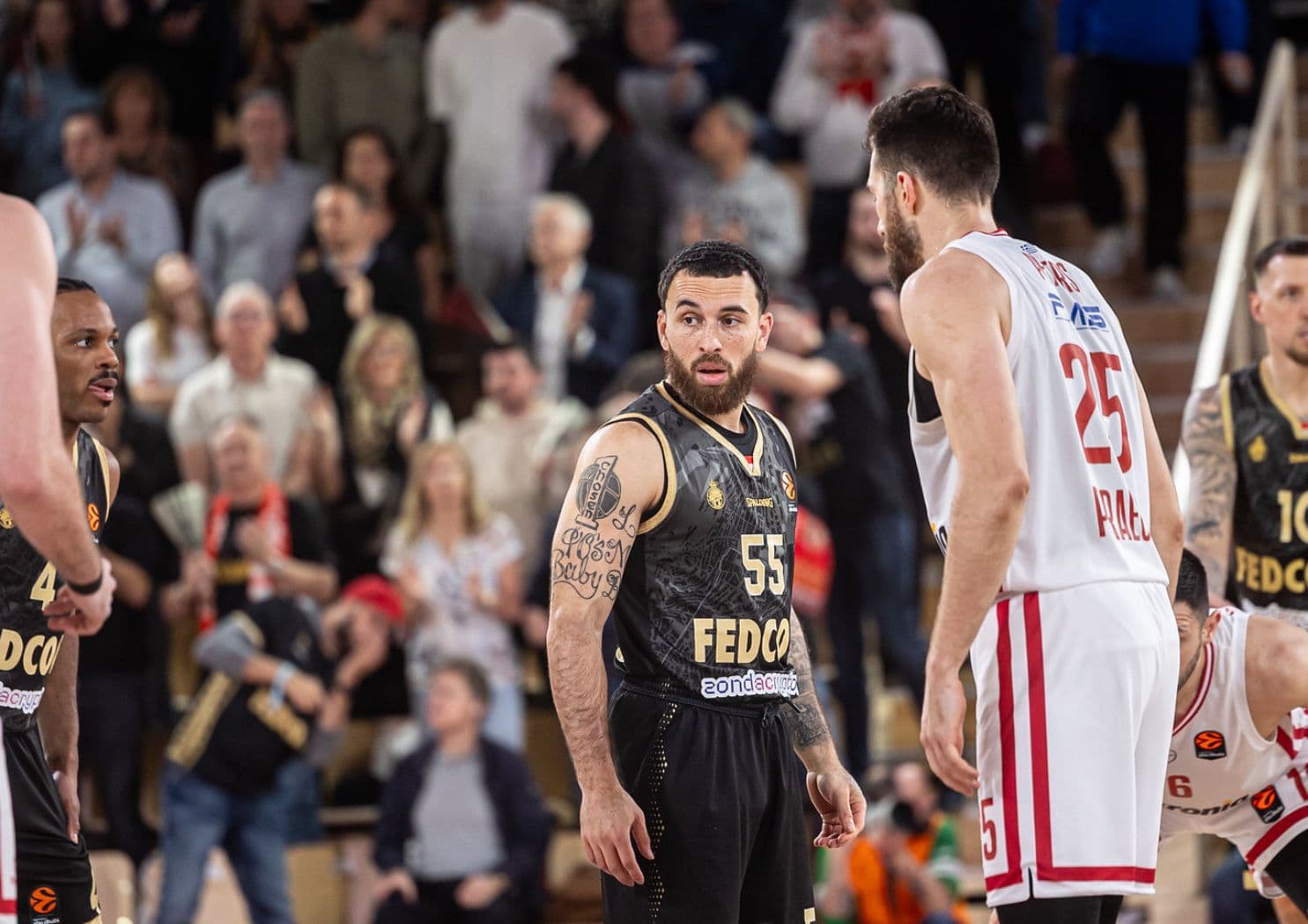 Monaco rate son premier rendez-vous au Pirée, à cause d’une adresse aux abois