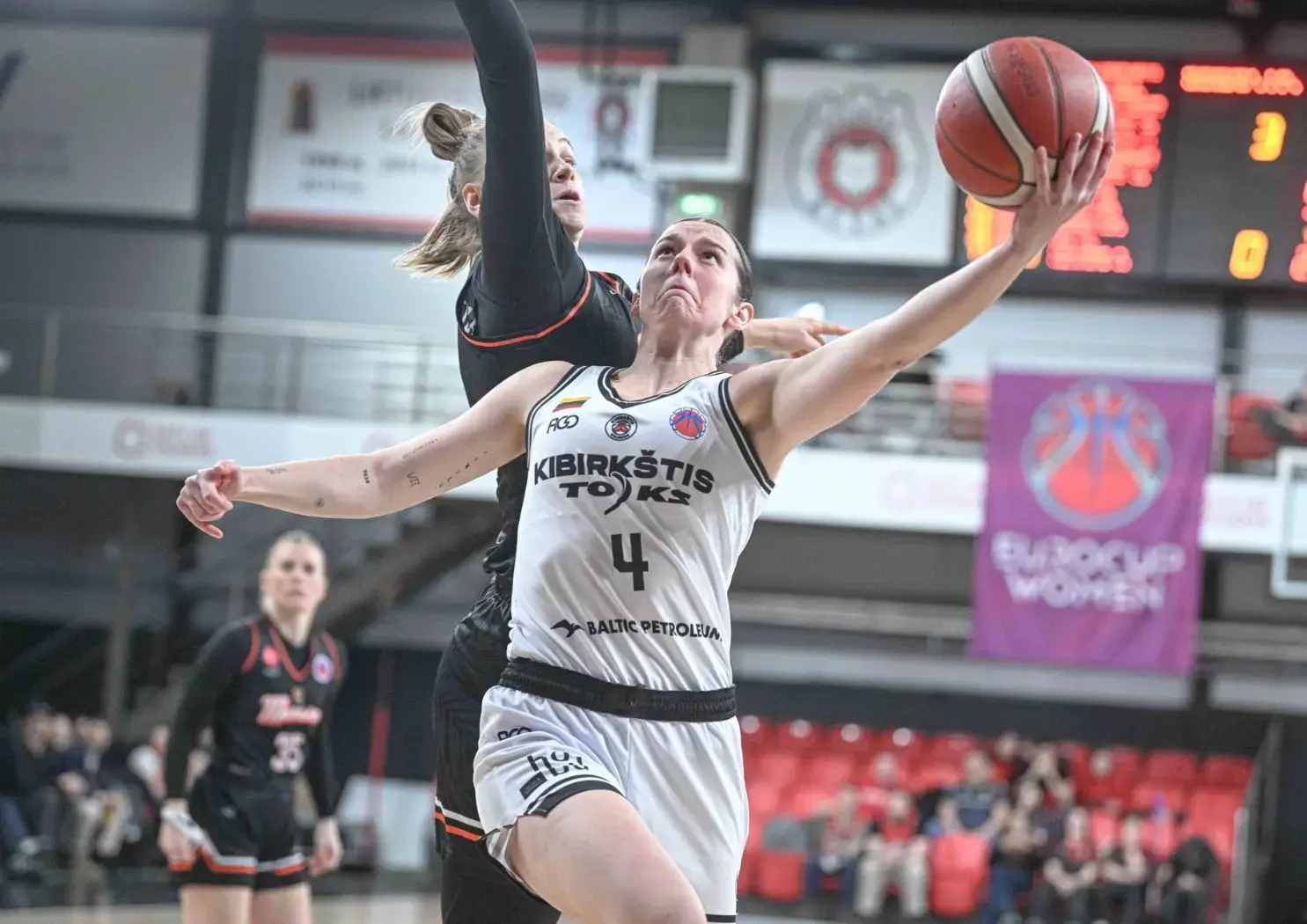 Après le triple sacre, Zoé Wadoux prolonge le plaisir en Lituanie !