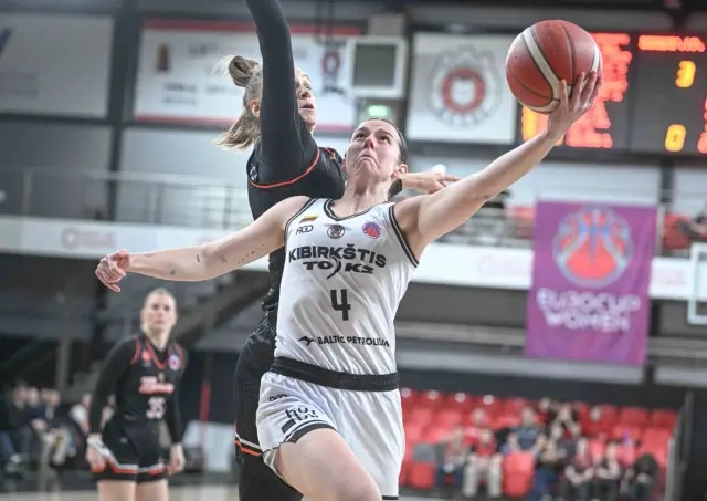 Après le triple sacre, Zoé Wadoux prolonge le plaisir en Lituanie !